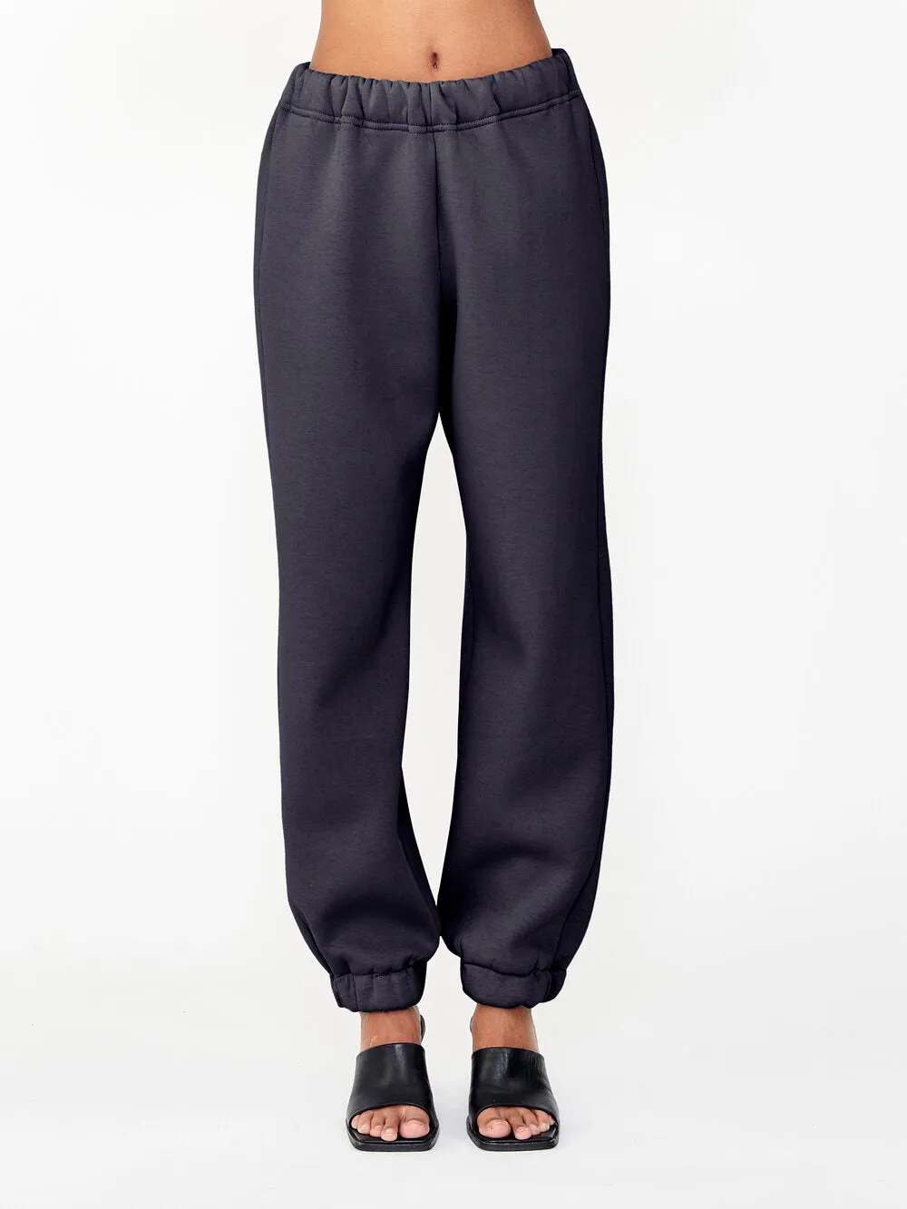 LIANA PANT